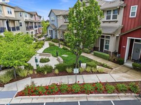 3941 Portola Cmn 6, Livermore CA 94551