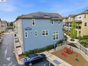 3941 Portola Cmn 6, Livermore CA 94551