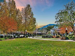 1016 Pine Hollow Ct, Clayton CA 94517