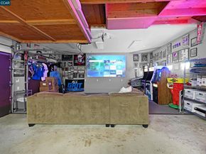 1016 Pine Hollow Ct, Clayton CA 94517