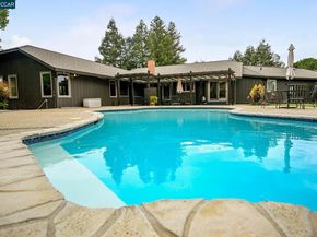 1016 Pine Hollow Ct, Clayton CA 94517