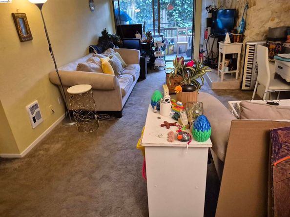 1830 Lakeshore Avenue 207, Oakland CA 94606