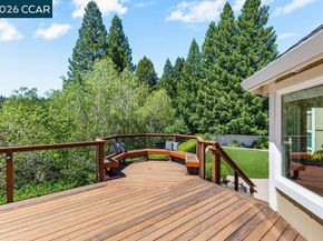 70 Ridgecrest Ct, Lafayette CA 94549