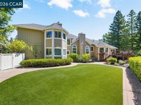 70 Ridgecrest Ct, Lafayette CA 94549
