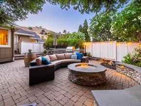 70 Ridgecrest Ct, Lafayette CA 94549