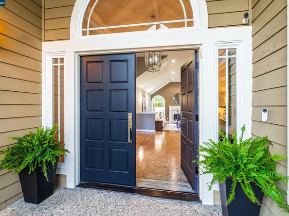 70 Ridgecrest Ct, Lafayette CA 94549