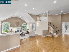 70 Ridgecrest Ct, Lafayette CA 94549