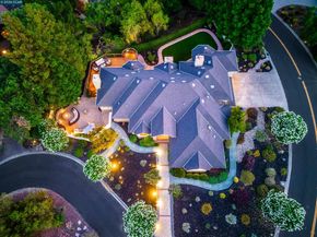 70 Ridgecrest Ct, Lafayette CA 94549