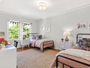 5283 Harbord Dr, Oakland CA 94618