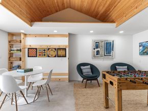 5283 Harbord Dr, Oakland CA 94618