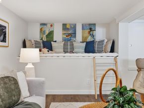 5283 Harbord Dr, Oakland CA 94618