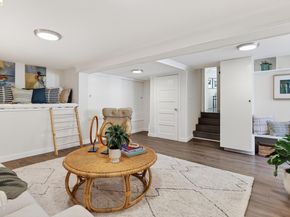 5283 Harbord Dr, Oakland CA 94618