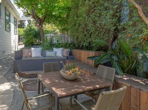 5283 Harbord Dr, Oakland CA 94618