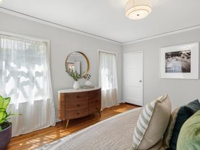5283 Harbord Dr, Oakland CA 94618