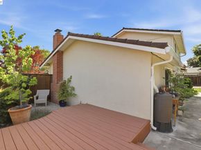 320 Appian Way, Union City CA 94587