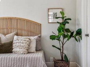 666 46th St, Oakland CA 94609