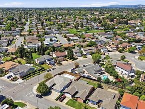 35950 Wellington Pl, Fremont CA 94536
