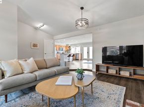 1135 Killarney St, Livermore CA 94550