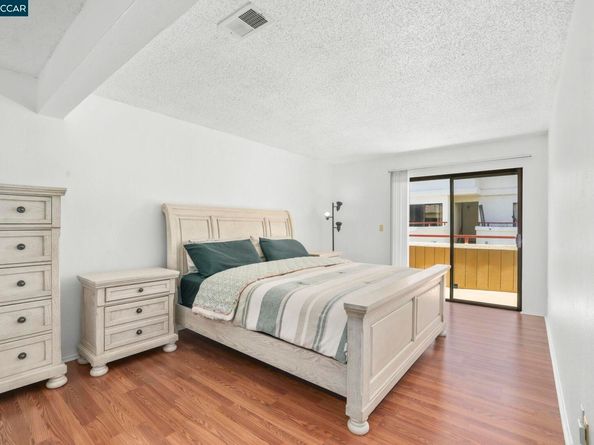 5065 Valley Crest Dr 242, Concord CA 94521