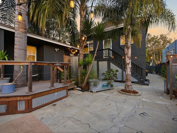 1324 Fitzgerald St, Oakland CA 94608