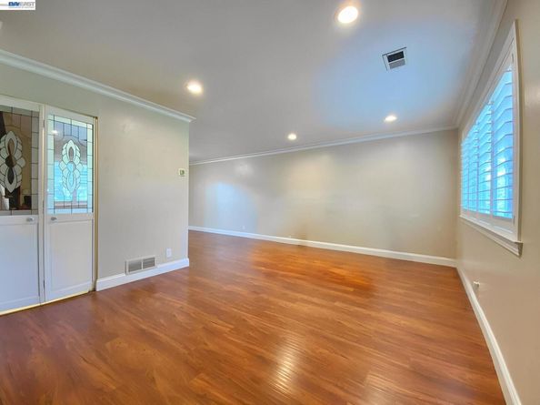 92 Hemlock Ln, Milpitas CA 95035