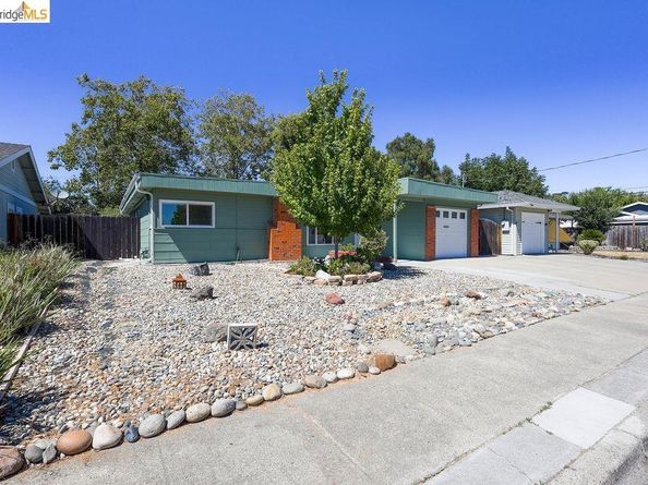 2081 Brook St, Concord CA 94520