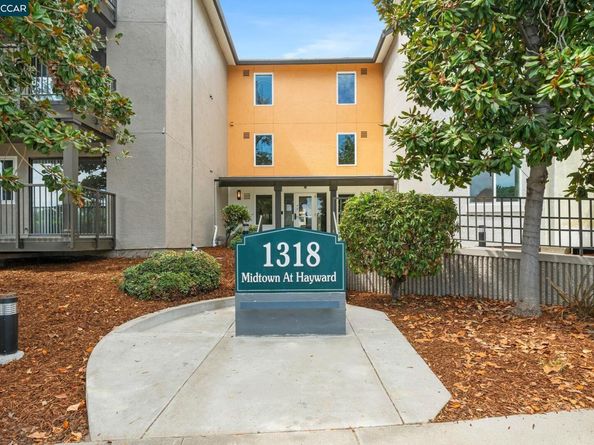 1318 B St 105, Hayward CA 94541
