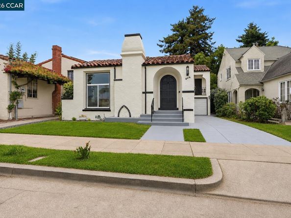 5672 Carberry Avenue, Oakland CA 94609