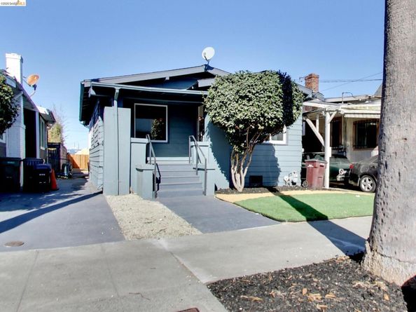 2701 Chestnut St, Oakland CA 94607