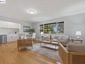 6130 Harbord Dr, Oakland CA 94611