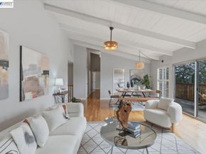 6130 Harbord Dr, Oakland CA 94611