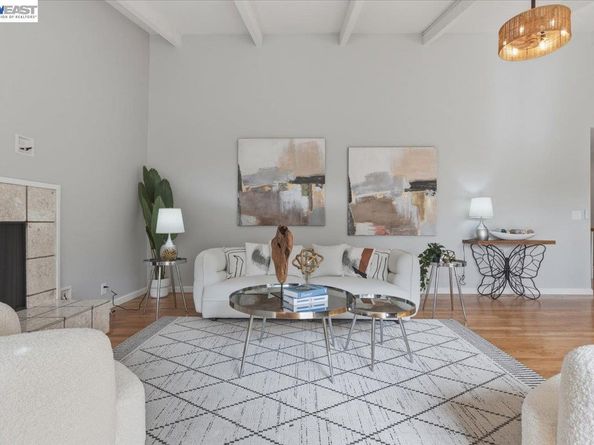 6130 Harbord Dr, Oakland CA 94611