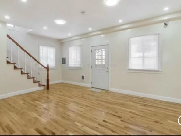 1720 46Th Ave, Oakland CA 94601