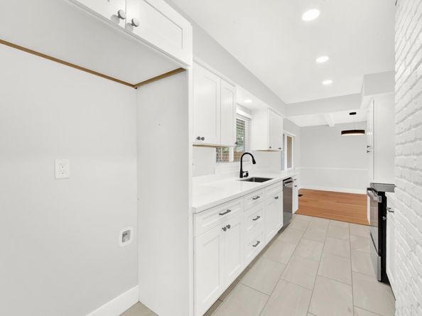 3690 Cowell Rd, Concord CA 94518