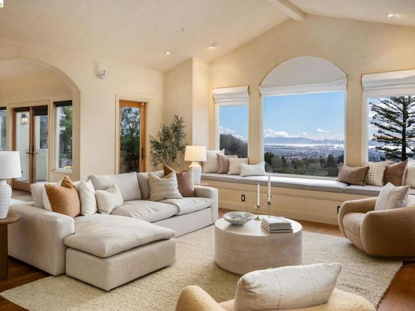 6257 Virgo Rd, Oakland CA 94611