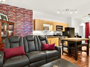 1007 41St St 513, Emeryville CA 94608