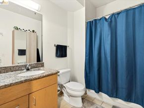 1007 41St St 513, Emeryville CA 94608