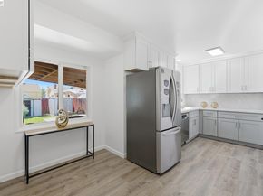 16311 Ria Dr, Ashland CA 94578