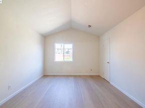 2540 E 16Th St, Oakland CA 94601