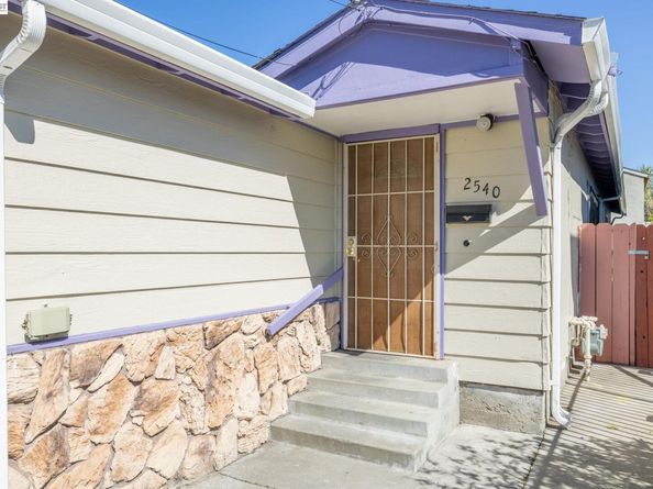 2540 E 16Th St, Oakland CA 94601