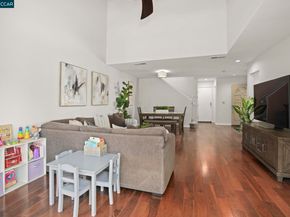 134 Caprice Circle, Hercules CA 94547