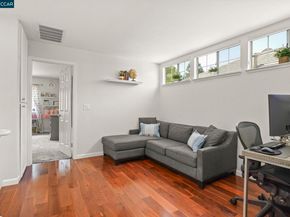 134 Caprice Circle, Hercules CA 94547