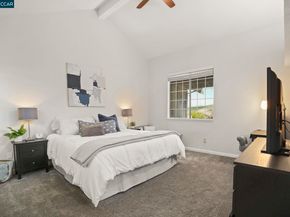 134 Caprice Circle, Hercules CA 94547