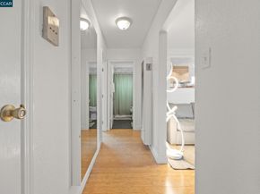 2327 10th Street 4, Berkeley CA 94710