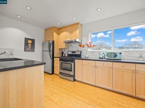 2327 10th Street 4, Berkeley CA 94710