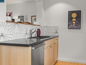 2327 10th Street 4, Berkeley CA 94710