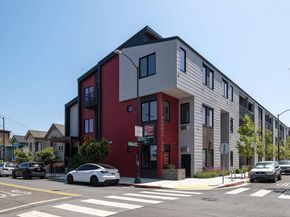 1545 32nd Street 309, Oakland CA 94608