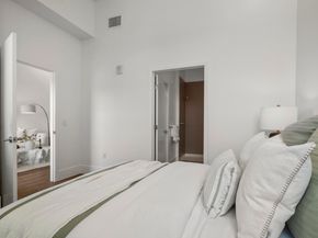 1545 32nd Street 309, Oakland CA 94608