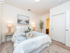 33479 Alvarado Niles Rd, Union City CA 94587