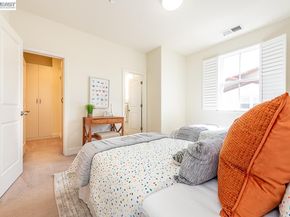 33479 Alvarado Niles Rd, Union City CA 94587